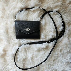 COACH • NWT • Black Envelope Wallet Crossbody